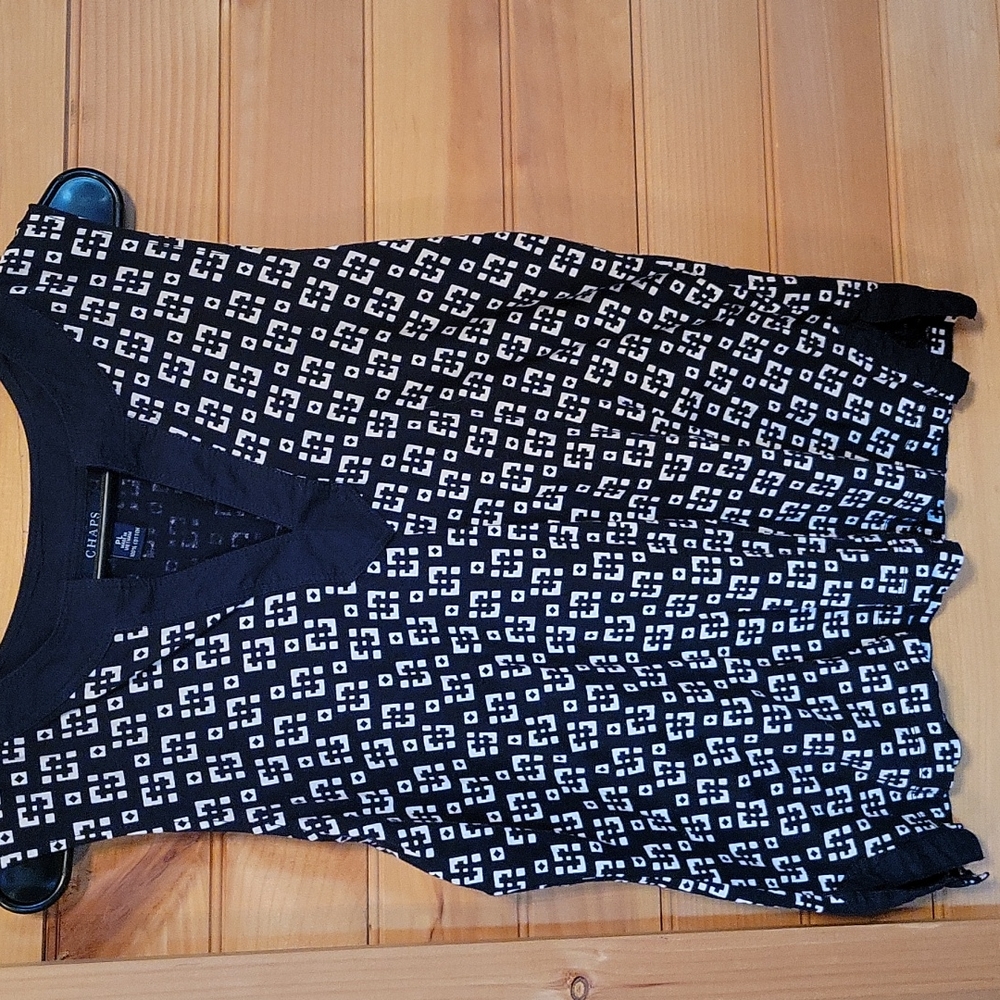 V neck tank